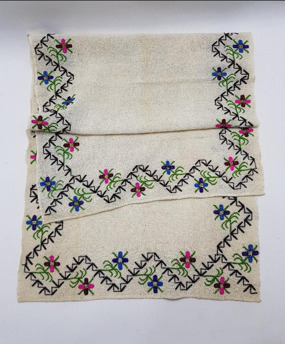 OSMANLI DÖNEMİ EL İŞLEME SEHPA ÖRTÜSÜ 