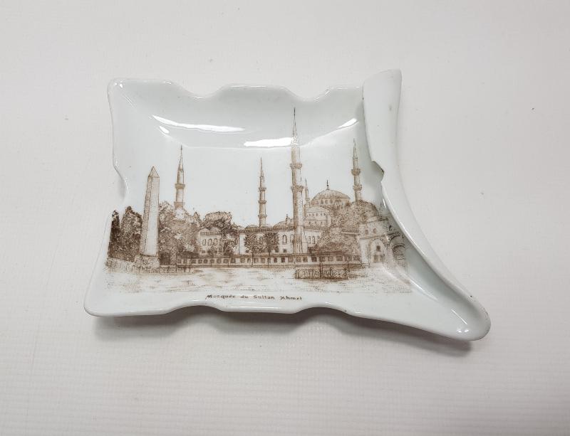 OSMANLI DÖNEMİ SULTANAHMET CAMİİ GÖRSELLİ PORSELEN KÜL TABLASI 