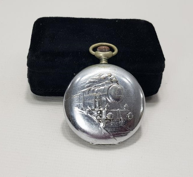 DEMİRYOLU VE TREN GÖRSELLİ NACAR CEP SAATİ 