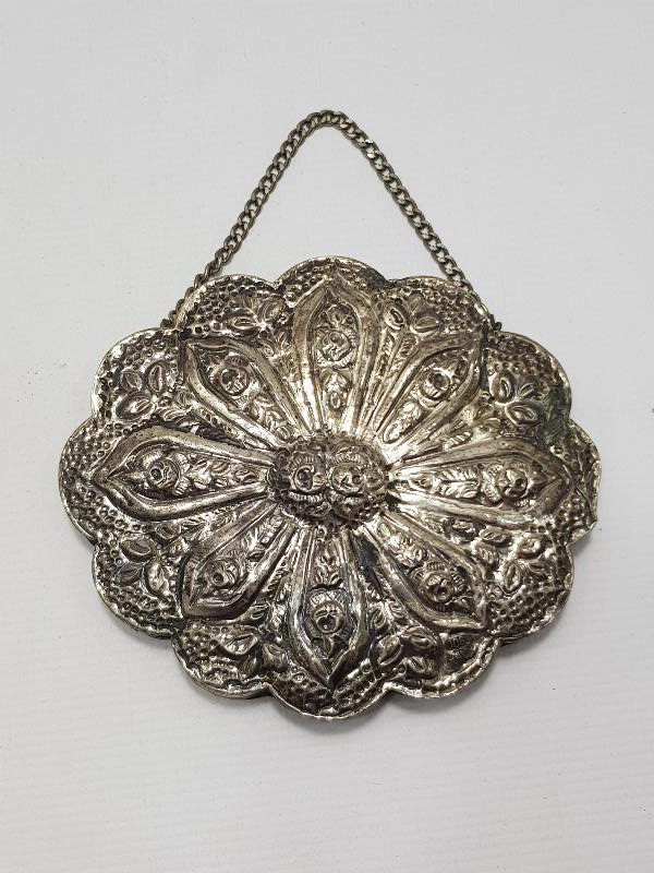 GÜMÜŞ DUVAR AYNASI 