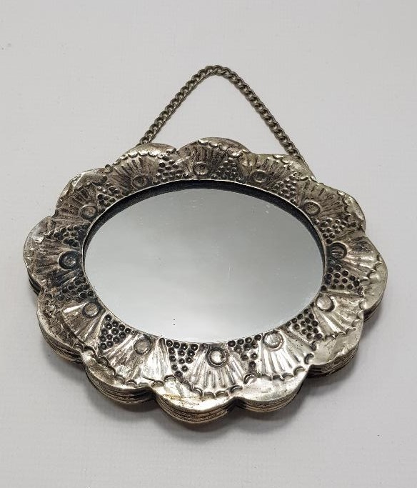 GÜMÜŞ DUVAR AYNASI 