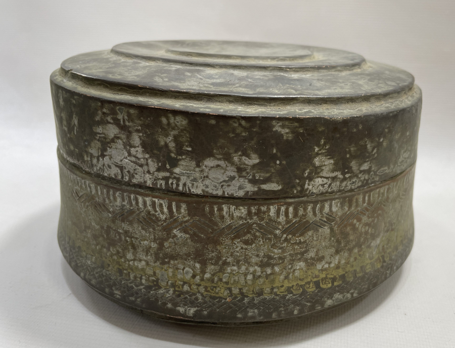 OSMANLI DÖNEMİ NADİR FORMDA KAPAKLI BAKIR PEYNİR KABI