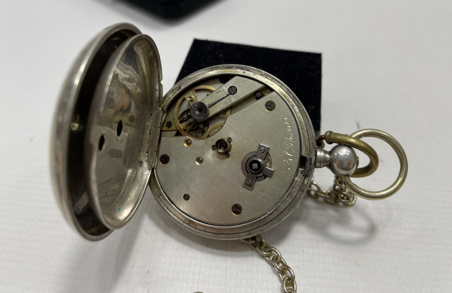 1850-1870 YILALRI ARASI ANAHTAR KURMALI RENKLİ KADRAN CEP SAATİ