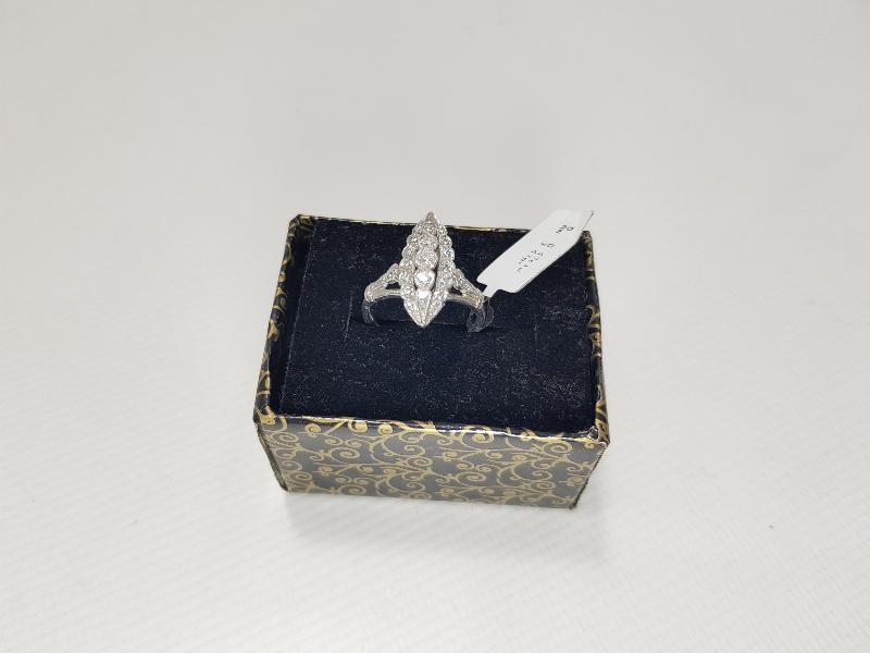 PIRLANTA MEKİK YÜZÜK 