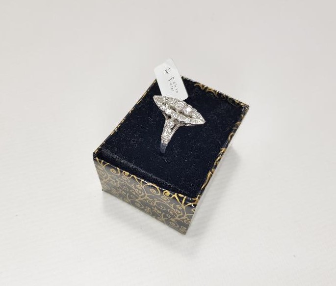 PIRLANTA MEKİK YÜZÜK 