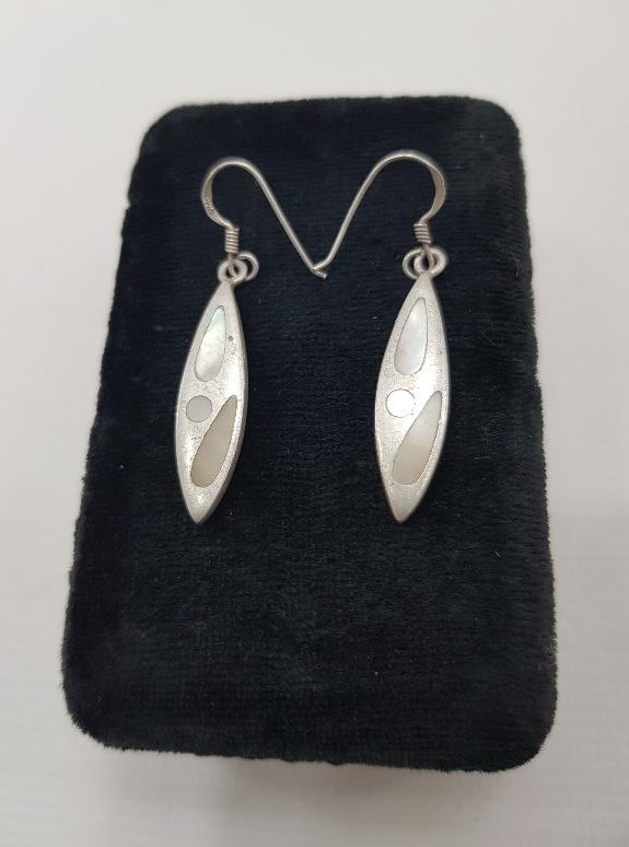 SEDEF İŞLEMELİ GÜMÜŞ KÜPE