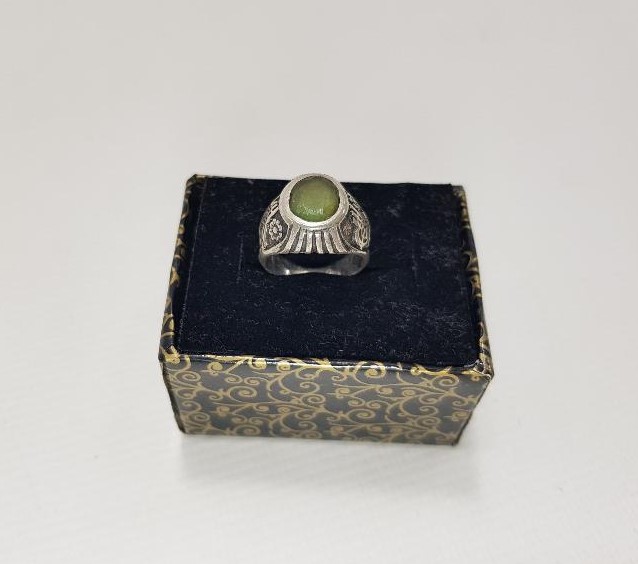 YEŞİM TAŞLI TUĞRALI GÜMÜŞ YÜZÜK 