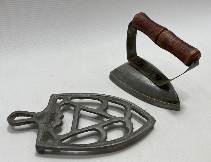 ANTİKA DEKORATİF MİNİ KÖMÜRLÜ ÜTÜ