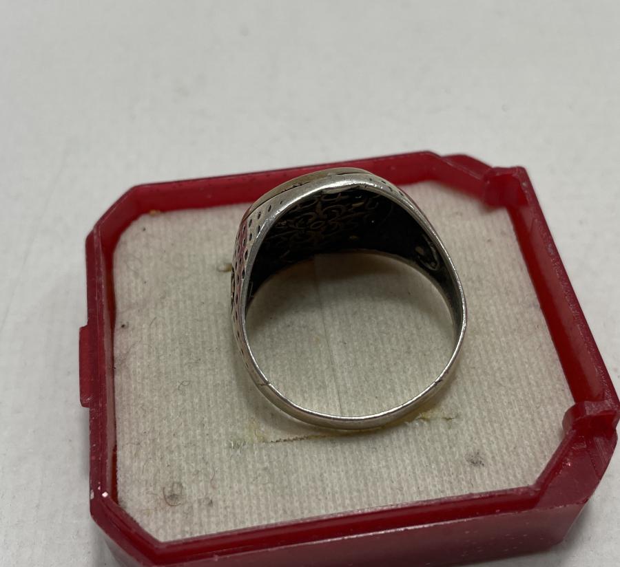 ÇAPRAZ KILIÇLI GÜMÜŞ ERKEK YÜZÜĞÜ