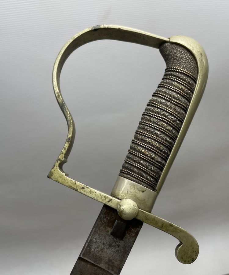 OSMANLI DÖNEMİ İGUANA DERİSİ SAPLI SOLİNGEN MARKA ÇOK NADİR POLİS MEÇİ