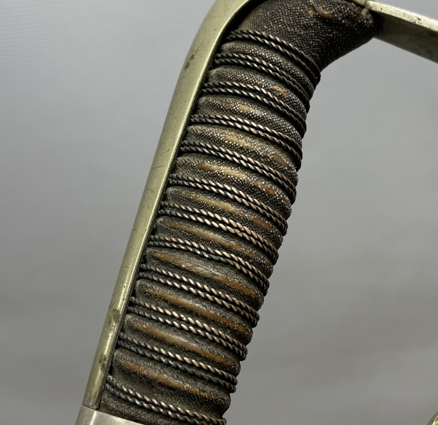 OSMANLI DÖNEMİ İGUANA DERİSİ SAPLI SOLİNGEN MARKA ÇOK NADİR POLİS MEÇİ