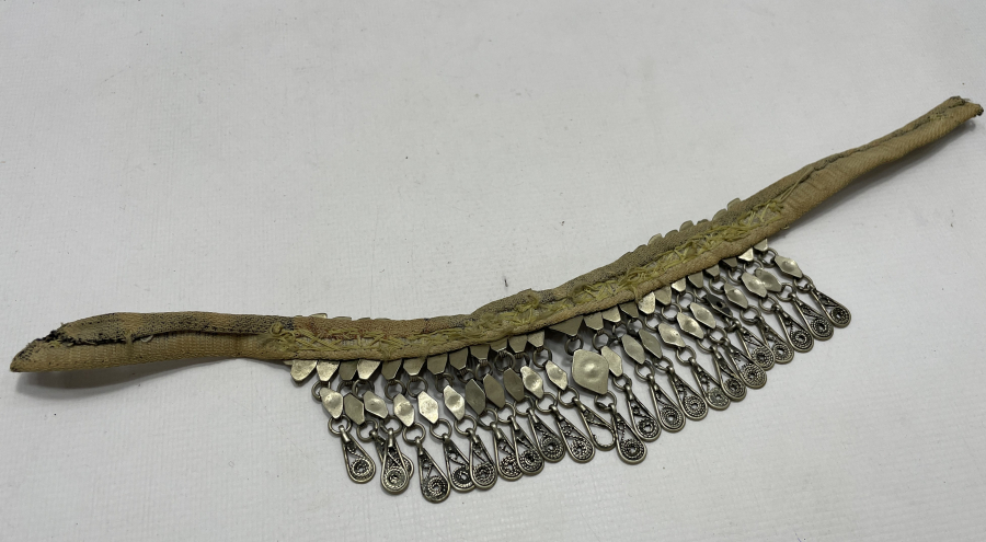 OSMANLI DÖNEMİ TELKARİ İŞÇİLİKLİ VE SEDEF DÜĞMELİ ÇOK NADİR GELİN DÖŞLÜĞÜ