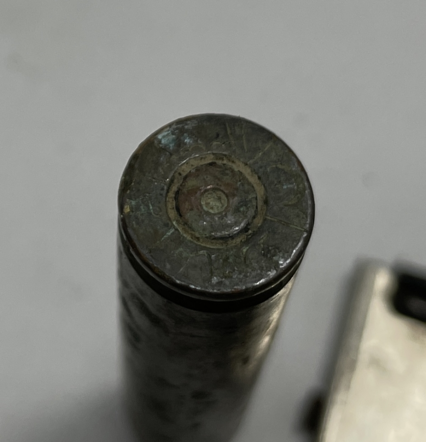 1. DÜNYA SAVAŞI DÖNEMİ ŞARJÖR VE 1 ADET MAVZER MERMİSİ KOVANI