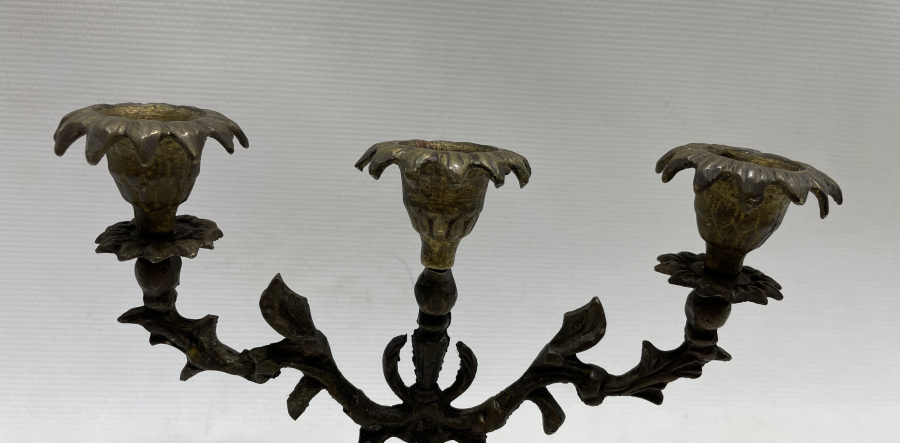 ANTİKA ÜÇLÜ ŞAMDAN