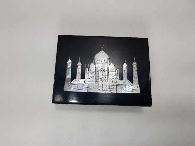 SEDEF İŞLEMELİ TAC MAHAL GÖRSELLİ KUTU 