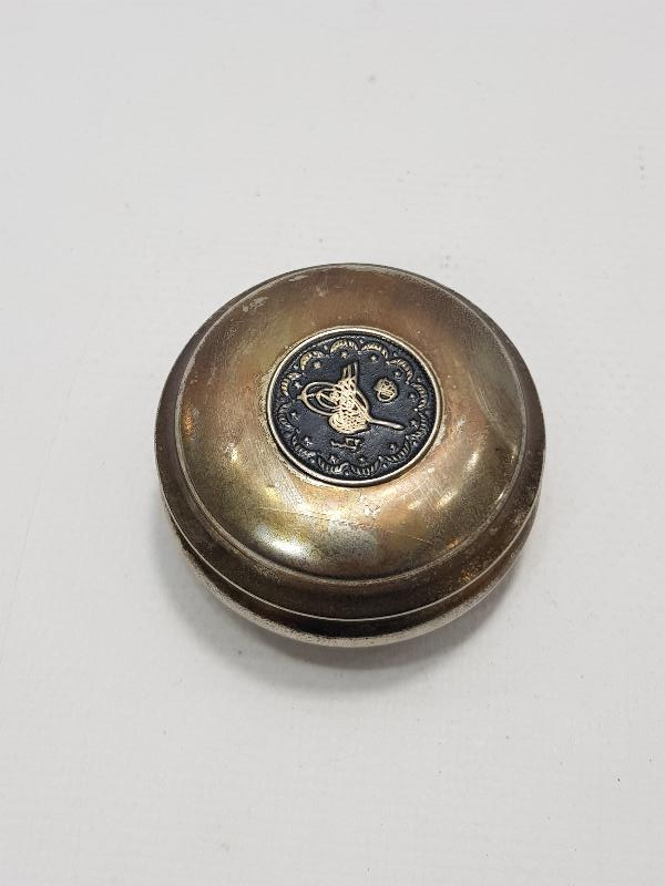 TUĞRALI ENFİYE KUTUSU 