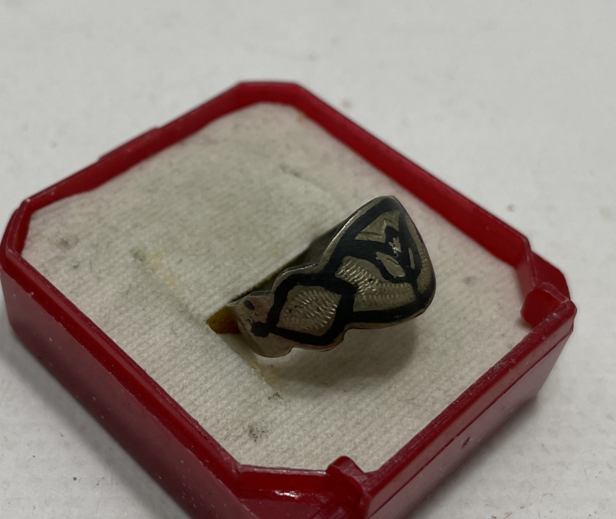 ÜZERİ LALE MOTİFLİ OSMANLI DÖNEMİ SAVATLI YÜZÜK