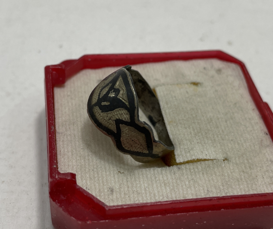 ÜZERİ LALE MOTİFLİ OSMANLI DÖNEMİ SAVATLI YÜZÜK