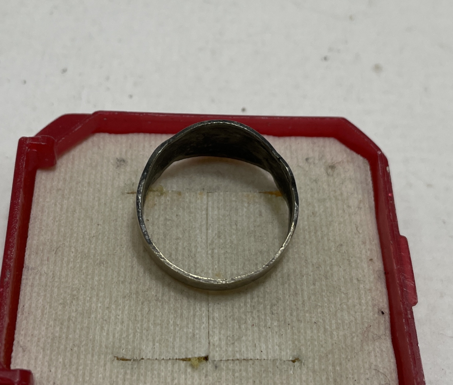 ÜZERİ LALE MOTİFLİ OSMANLI DÖNEMİ SAVATLI YÜZÜK