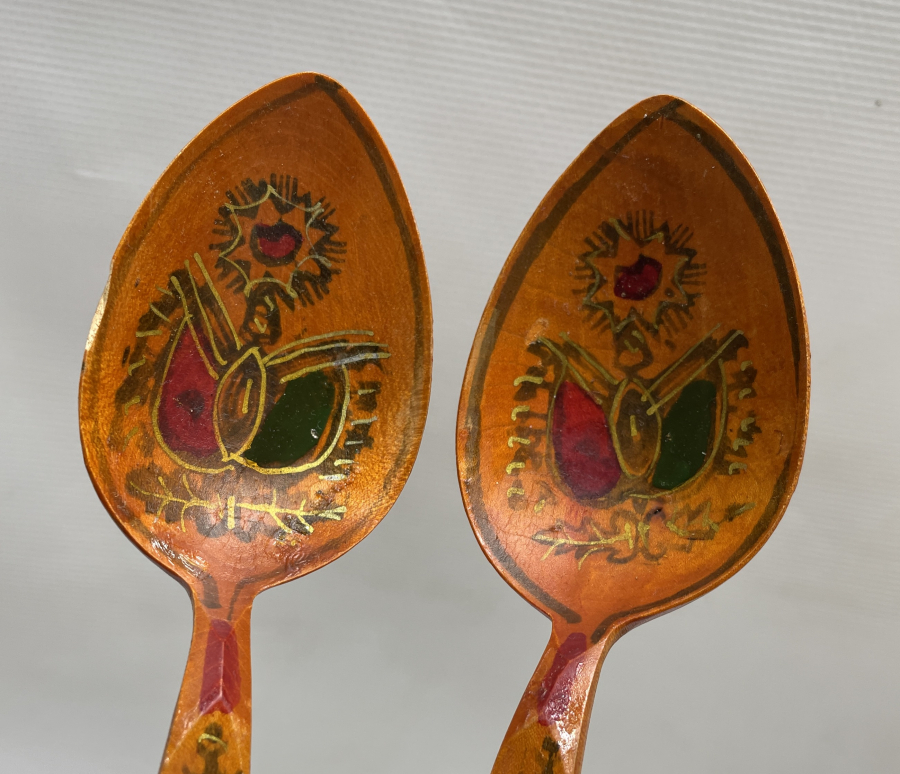 ÜZERİ OSMANLI DEVLET ARMALI ÇİFT TAHTA KAŞIK