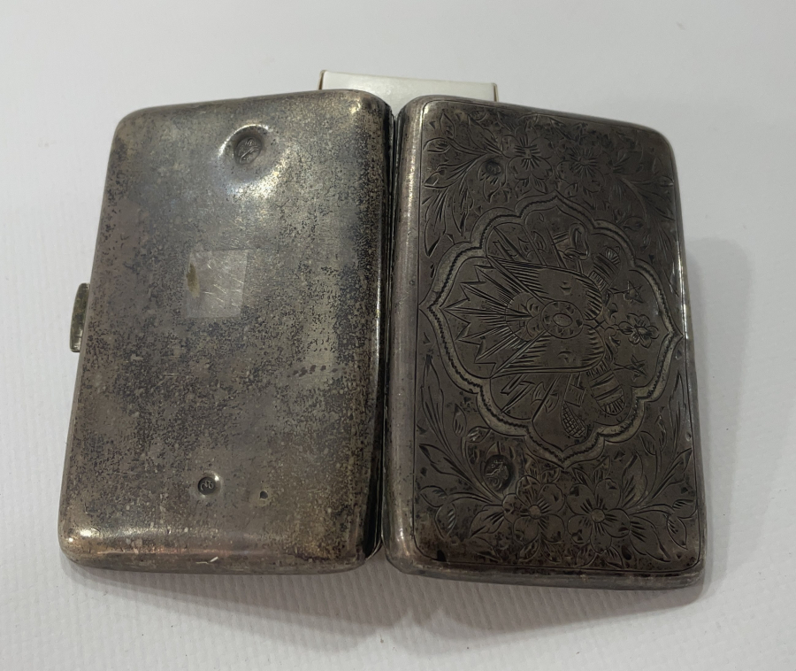 ÜZERİNDE OSMANLI DEVLET ARMASI BULUNAN TUĞRALI VE SAH DAMGALI GÜMÜŞ SİGARA TABAKASI