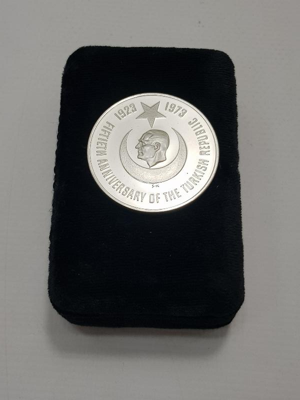 1973 ATATÜRK YURTTA SULH CİHANDA SULH GÜMÜŞ MADALYON 