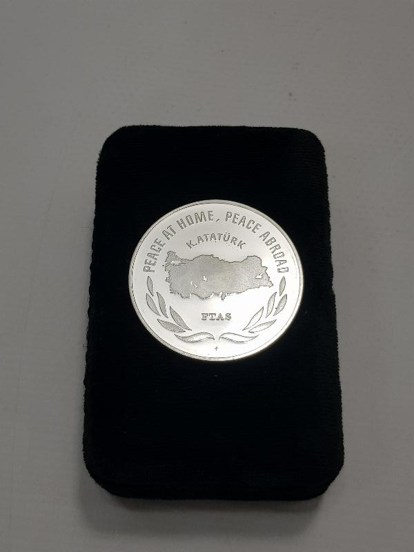 1973 ATATÜRK YURTTA SULH CİHANDA SULH GÜMÜŞ MADALYON 