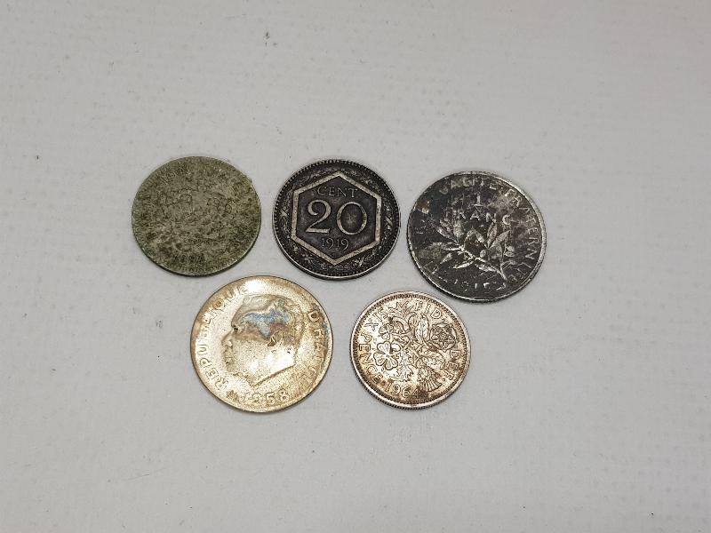 5 ADET YABANCI PARA LOTU 