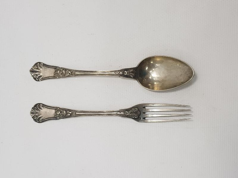 OSMANLI DÖNEMİ TUĞRALI, ÇEŞNİLİ VE SAH DAMGALI ÇATAL KAŞIK TAKIMI