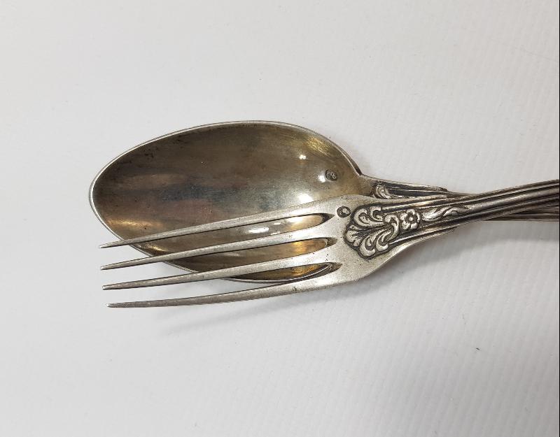 OSMANLI DÖNEMİ TUĞRALI, ÇEŞNİLİ VE SAH DAMGALI ÇATAL KAŞIK TAKIMI