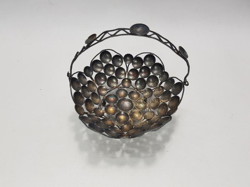 OSMANLI GÜMÜŞ PARALARDAN YAPILMIŞ NADİR FORMDA ŞEKERLİK