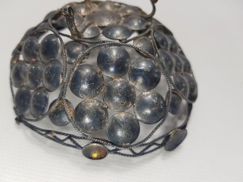 OSMANLI GÜMÜŞ PARALARDAN YAPILMIŞ NADİR FORMDA ŞEKERLİK