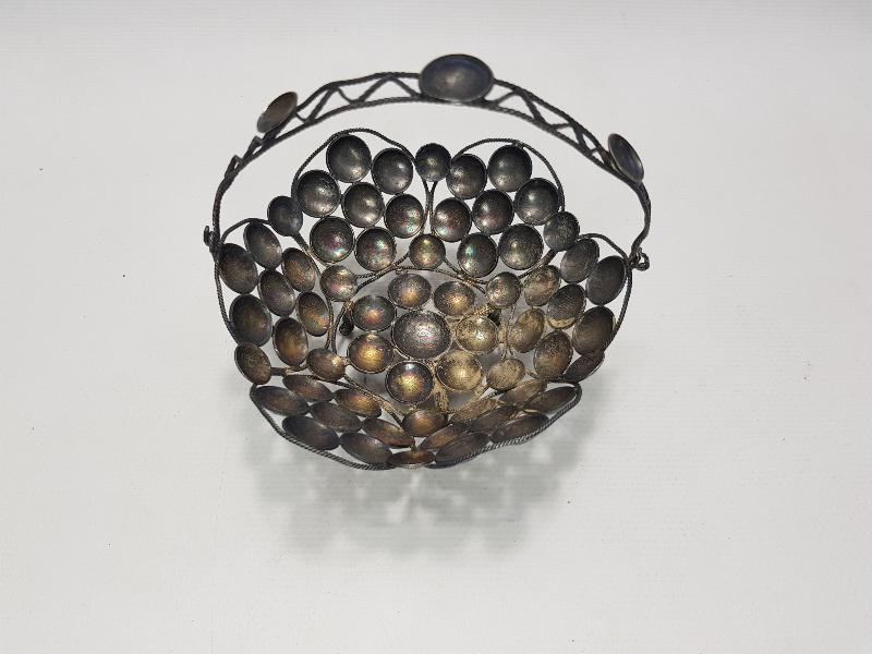 OSMANLI GÜMÜŞ PARALARDAN YAPILMIŞ NADİR FORMDA ŞEKERLİK