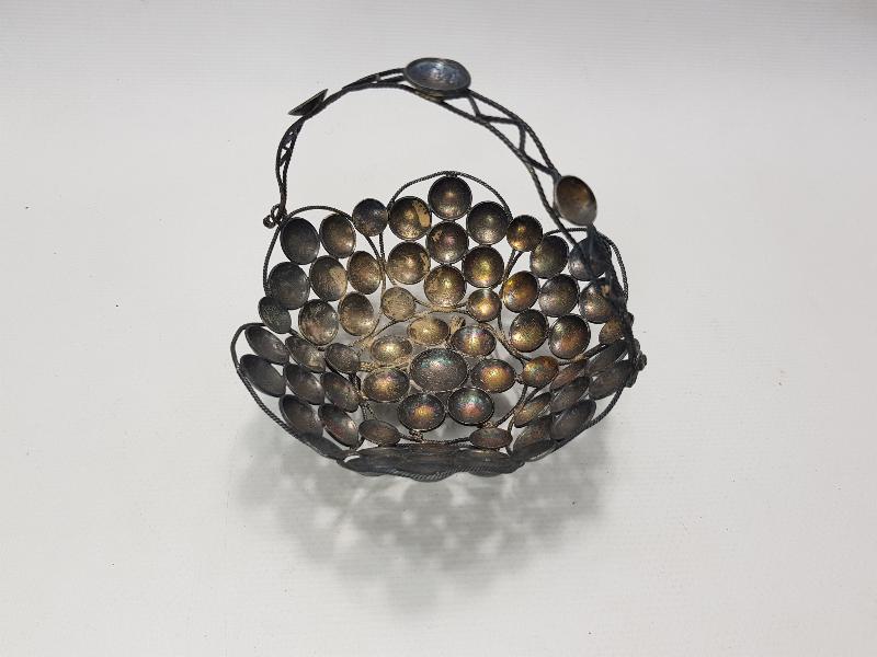 OSMANLI GÜMÜŞ PARALARDAN YAPILMIŞ NADİR FORMDA ŞEKERLİK