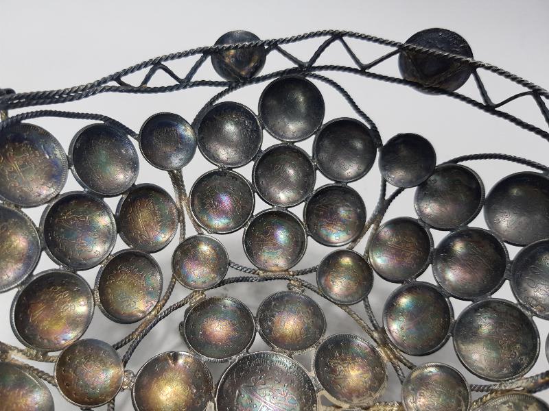 OSMANLI GÜMÜŞ PARALARDAN YAPILMIŞ NADİR FORMDA ŞEKERLİK