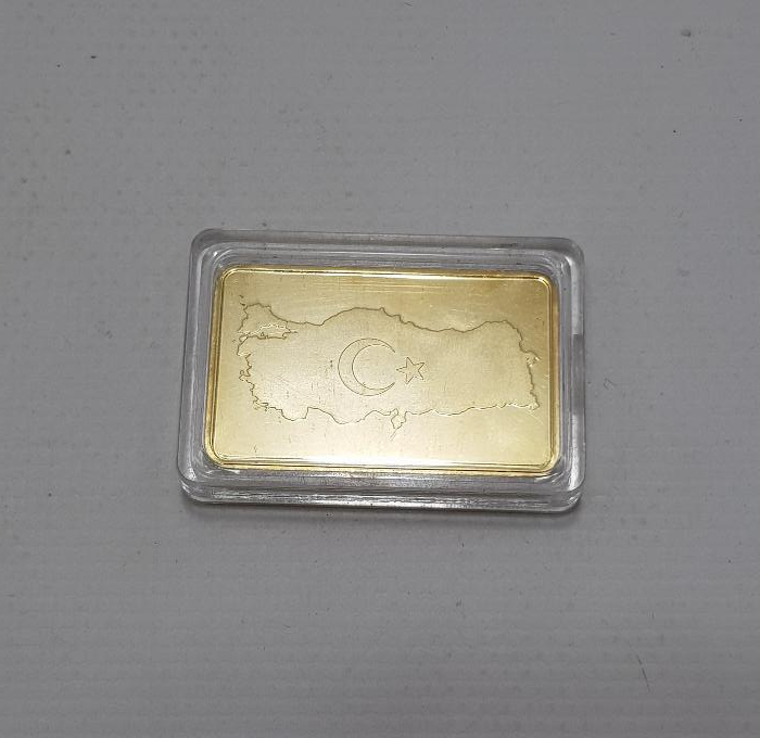 TÜRKİYE HARİTALI VE ALLAH TÜRK'Ü KORUSUN YAZILI MADALYA 