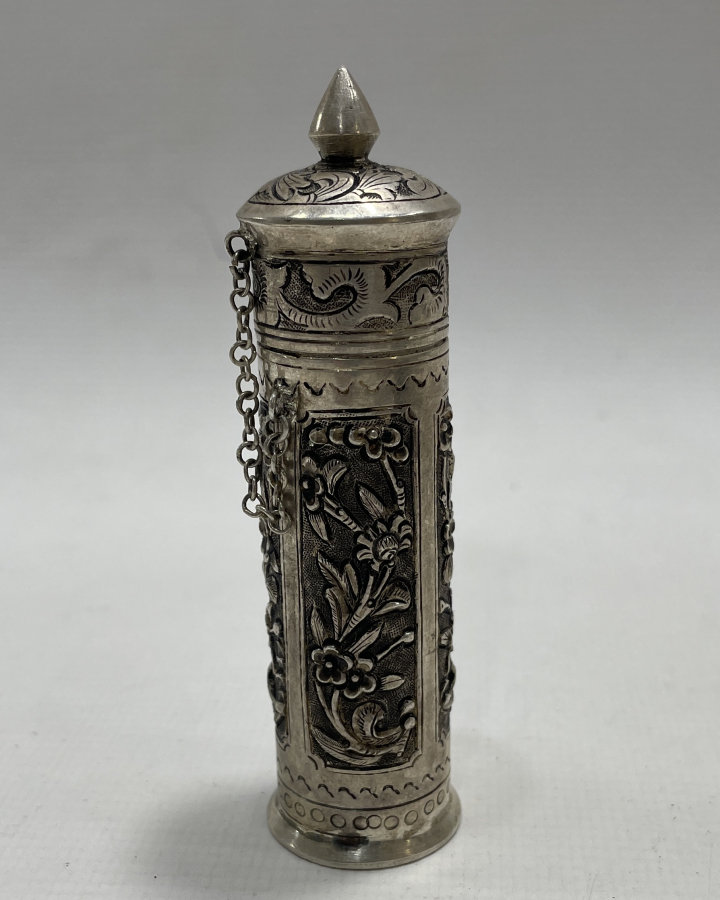 KAPAKLI UZAK DOĞU GÜMÜŞ KUTU