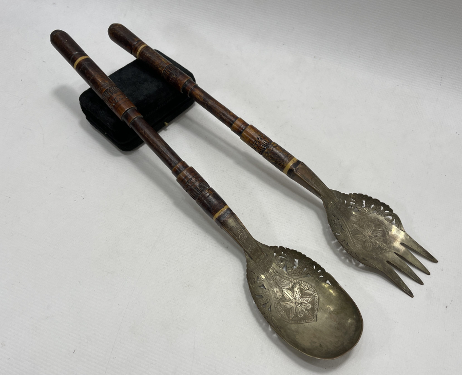 1900 BAŞLARI ARKALARI USTA DAMGALI BÜYÜK BOY KAŞIK ÇATAL TAKIMI