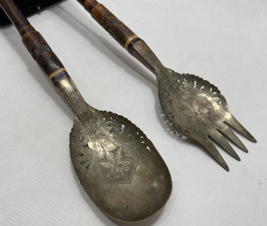 1900 BAŞLARI ARKALARI USTA DAMGALI BÜYÜK BOY KAŞIK ÇATAL TAKIMI