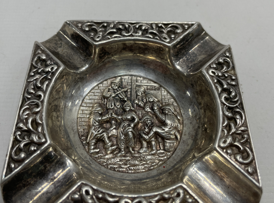 KABARTMA İŞÇİLİKLİ AVRUPA GÜMÜŞ KÜLLÜK