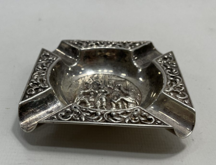 KABARTMA İŞÇİLİKLİ AVRUPA GÜMÜŞ KÜLLÜK