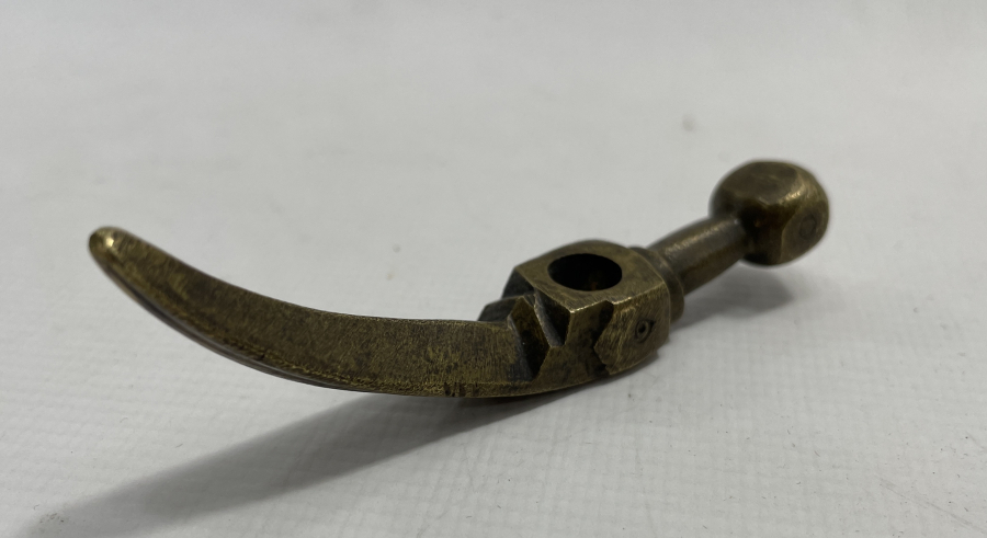 OSMANLI DÖNEMİ BRONZDAN MAMUL DERVİŞ TEBERİ