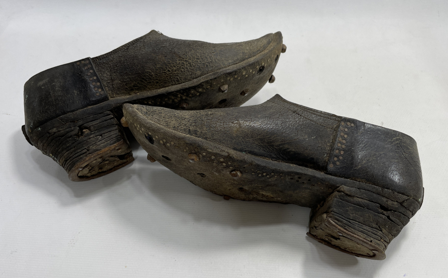 OSMANLI DÖNEMİ ÇOK NADİR KABARALI DAMAT AYAKKABISI