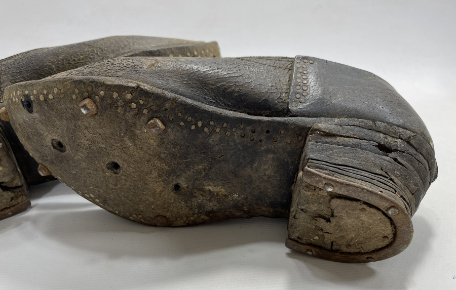 OSMANLI DÖNEMİ ÇOK NADİR KABARALI DAMAT AYAKKABISI