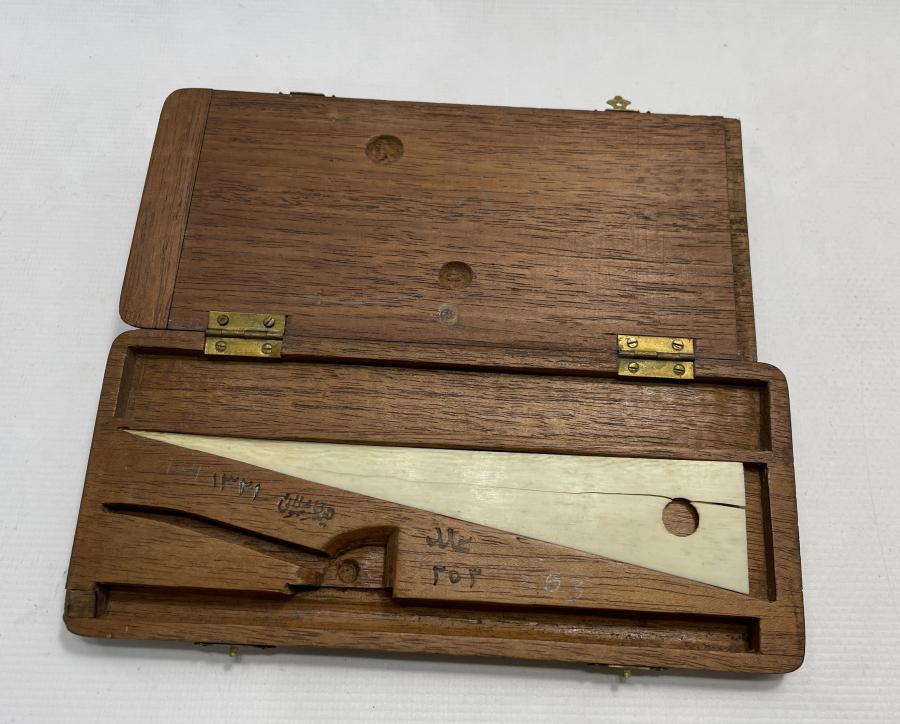 ÜZERİ OSMANLICA YAZILI FİL DİŞİ PERGELİYLE ÇOK NADİR PERGEL KUTUSU 