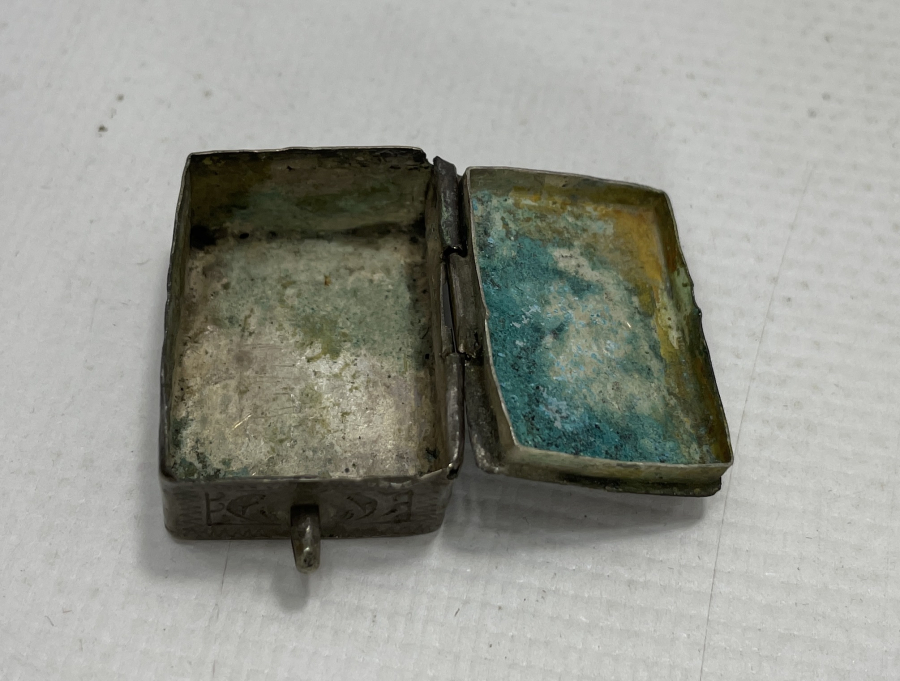 ÜZERİ OSMANLICA YAZILI OSMANLI DÖNEMİ SANCAK KUR'AN-I KERİM KABI