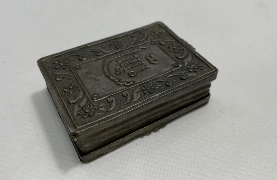 ÜZERİ YAZILI OSMANLI DÖNEMİ SİGARA TABAKASI