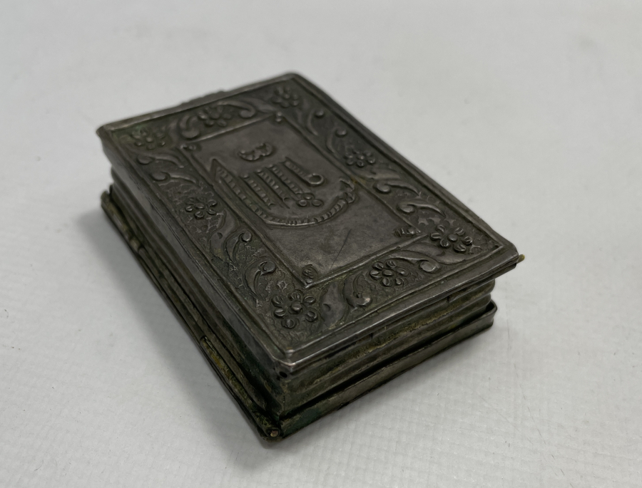 ÜZERİ YAZILI OSMANLI DÖNEMİ SİGARA TABAKASI