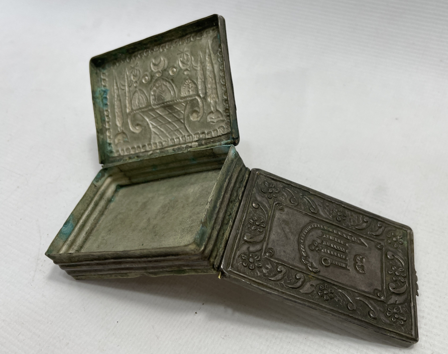 ÜZERİ YAZILI OSMANLI DÖNEMİ SİGARA TABAKASI