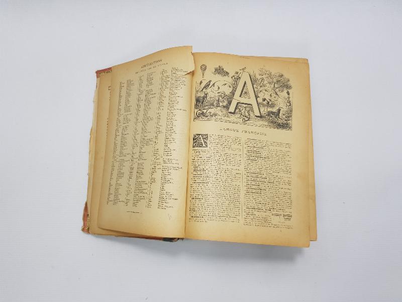 1912 TARİHLİ FRANSIZCA SÖZLÜK: PETIT LAROUSSE ILLUSTRE